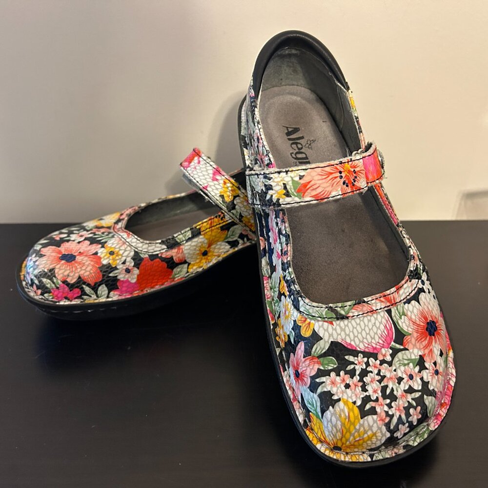 ALEGRIA Bel 725 Sz 37 US 7 Floral Leather Mary Jane Slip-On Shoes